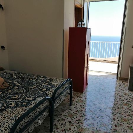 Hostel Brikette Positano Esterno foto